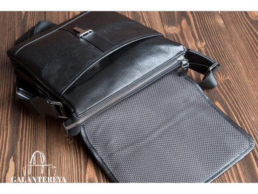 Мужской кожаный мессенджер Tiding Bag M5803-1A черный