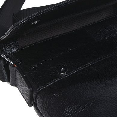 Шкіряний чоловічий месенджер Borsa Leather K13822-black чорний